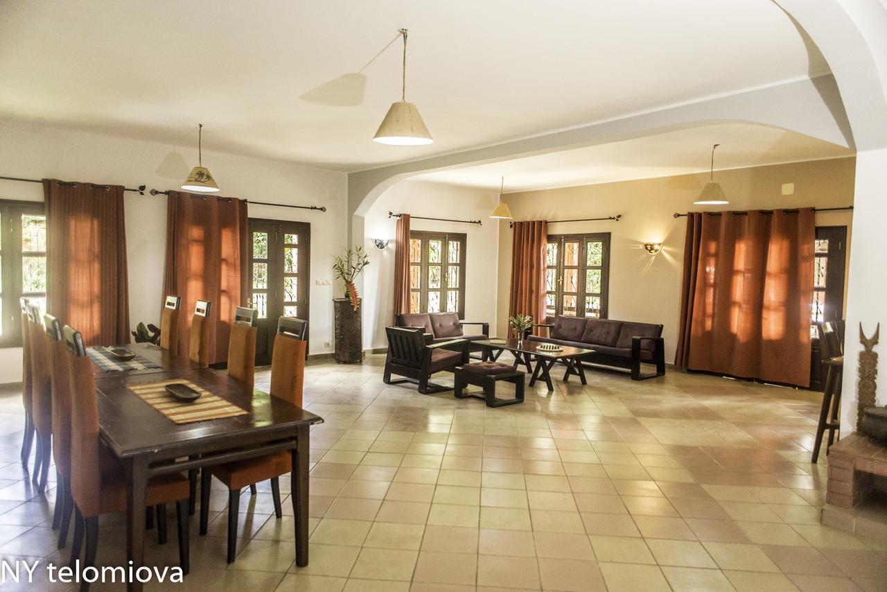 Ny Telomiova Hotel Antananarivo Exterior photo